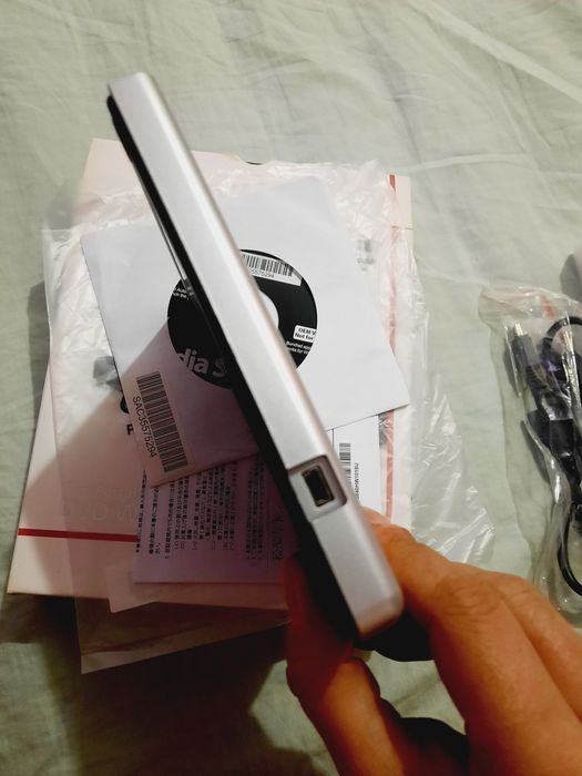 Unitate Optică Extern Hitachi-LG GP57ES40 Slim 8×, USB 2.0, Silver