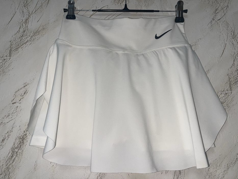 Дамски поли NikeCourt / AloYoga