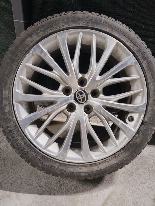 Диск камри r18  за 40 тысяч