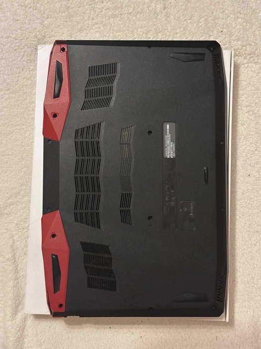 Геймърски Лаптоп Acer Aspire VX5-591G, 16GB RAM, i7 7700HQ