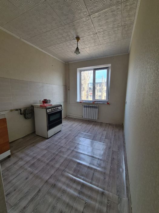 Продаётся 3х ком.кв. в 4мкр дом 7
