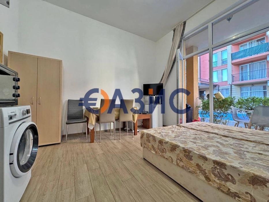 Продава се Едностаен апартамент в к.к. Слънчев бряг - 37 кв.м за 772 €/кв.м - Снимка #4