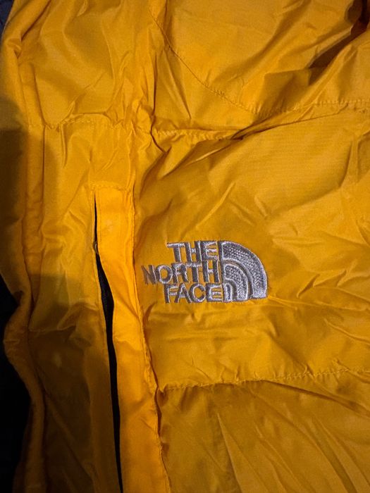 Пухено яке North Face, размер М, за 170-176 см ръст, 0.8 кг