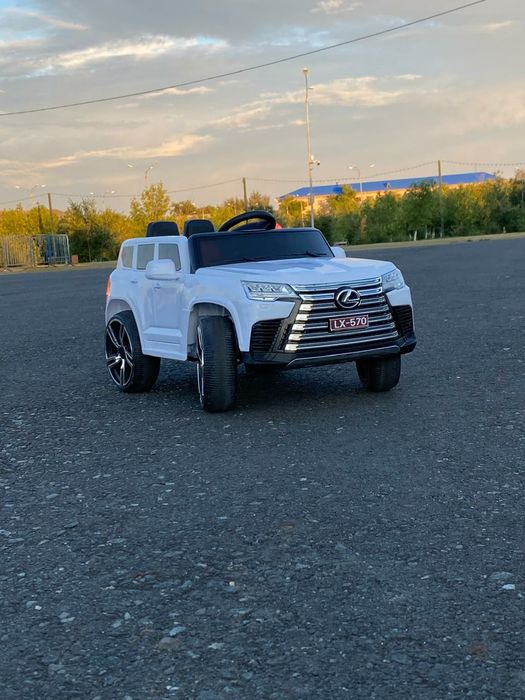 Электро мобил новыи