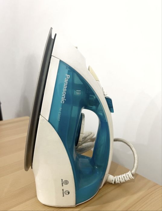 Panasonic утюг  панасоник белый
