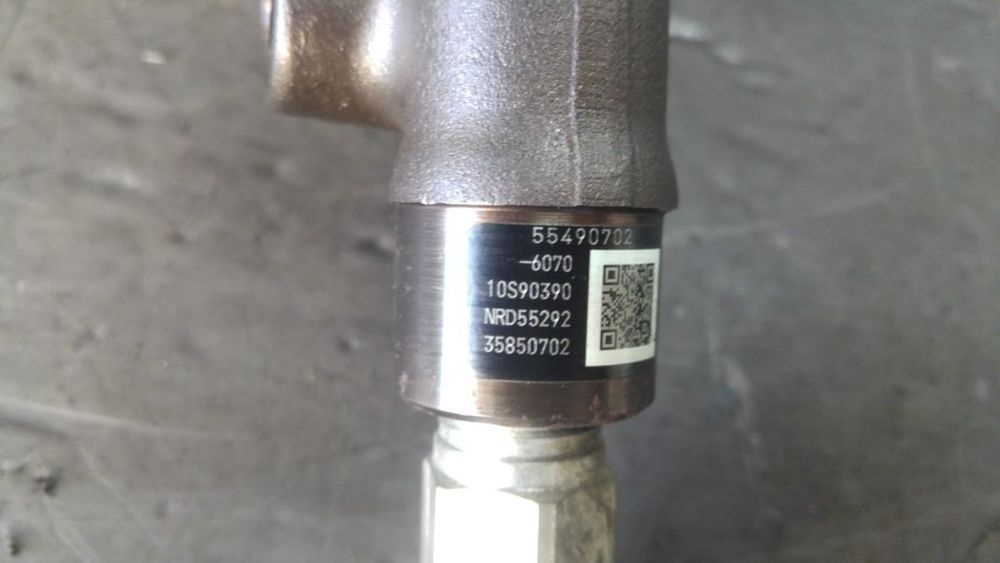 rampa injectoare  b16dth 1.6 cdti opel mokka x j13 astra j insignia a meriva b zafira 55490702