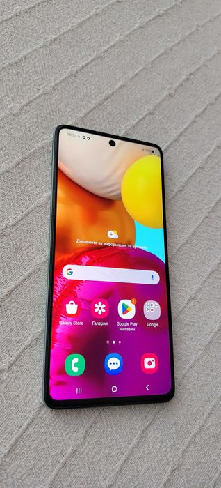 Продавам Samsung Galaxy
