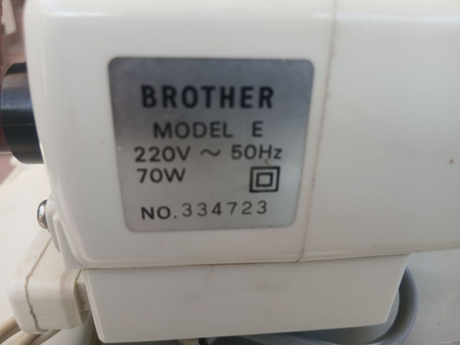 Mașină cusut Brother