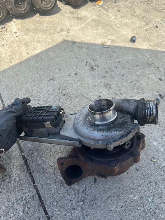 Turbina 2.4D Euro 4 2006-2010 Volvo S60 V70 XC90 XC70 30757079