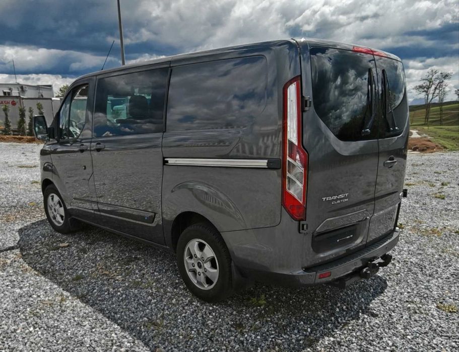 Ford Transit Custom 2.2 155cp Limited 2016 5Loc 9174euro+tva deductibil