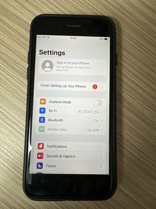 Iphone 7  32gb  new battery