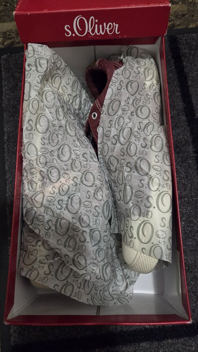 Teniși S Oliver ca noi