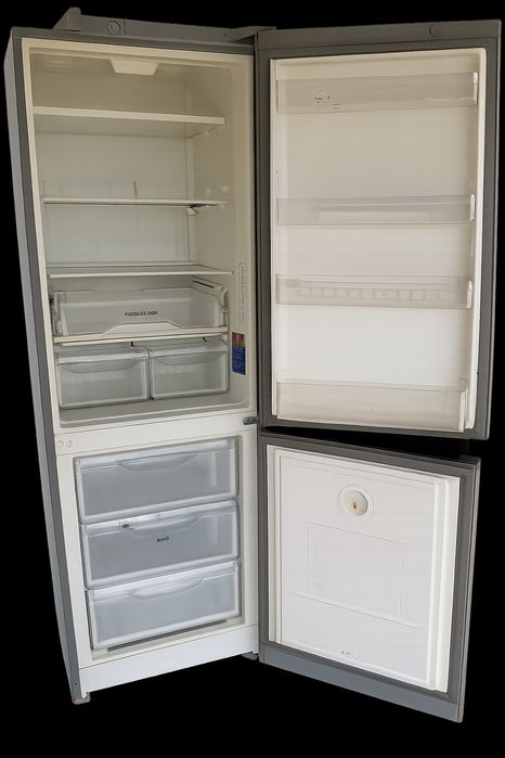 Холодильник DS Indesit SB