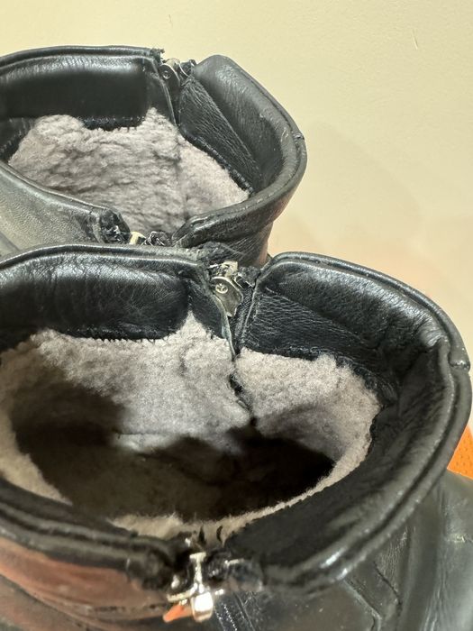 Продам зимние ботинки