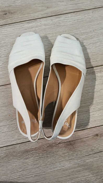 Sandale din piele 40/41