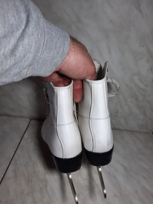 Patine gheata patinaj artistic 672 Kruk marime 35 ( 23 cm)
