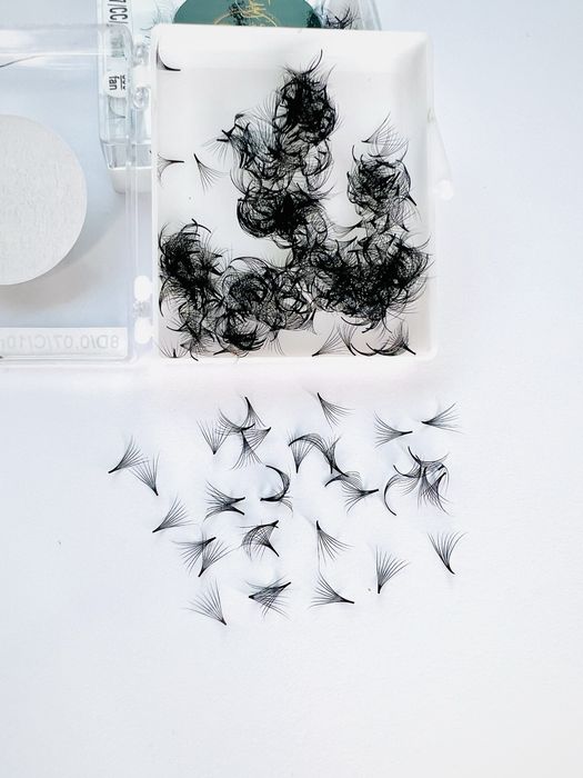 Ръчно изработени готови снопчета за мигли индивидуални размери , мигли