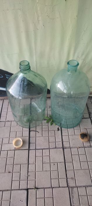 Бутыли стекляные 20 литровые
