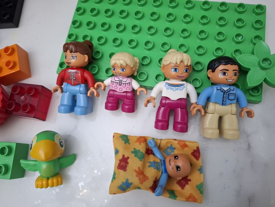 Lego duplo семья