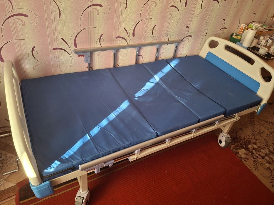 Кровать медицинская. Торг