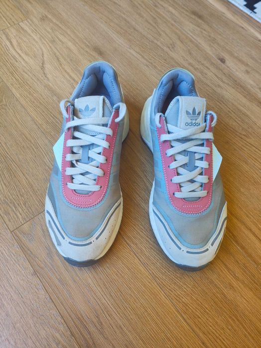 Adidas Retropy P9 marime 40 2/3