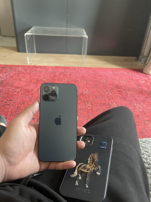 Iphone 12 pro срочно