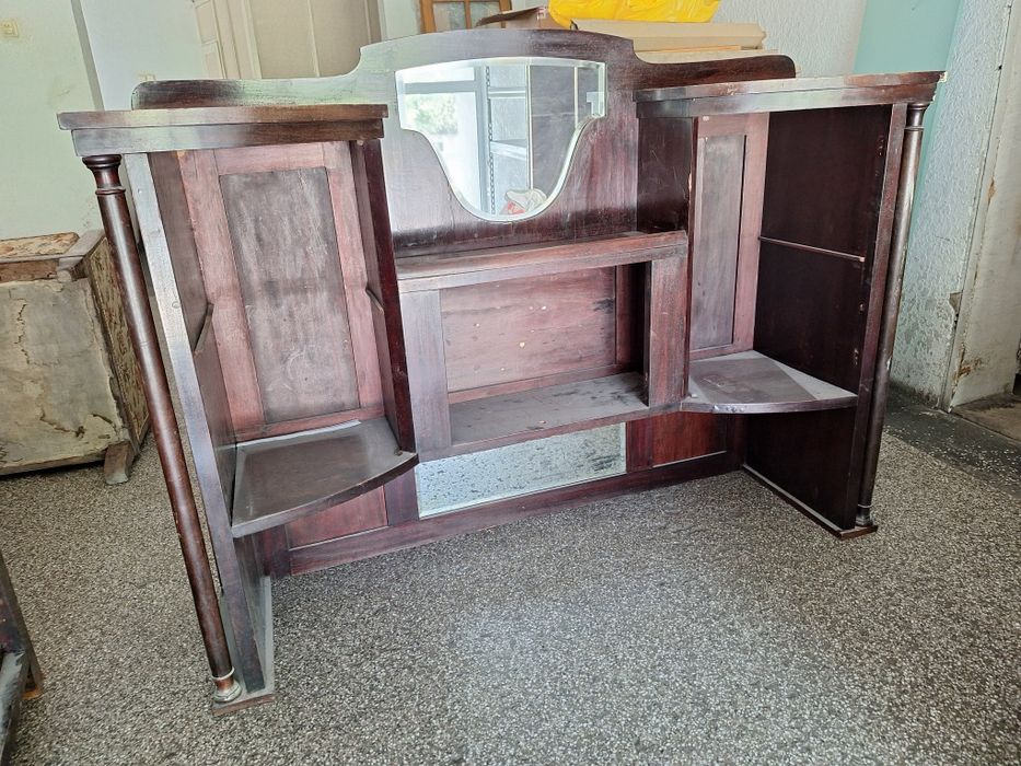 Стари виенски мебели