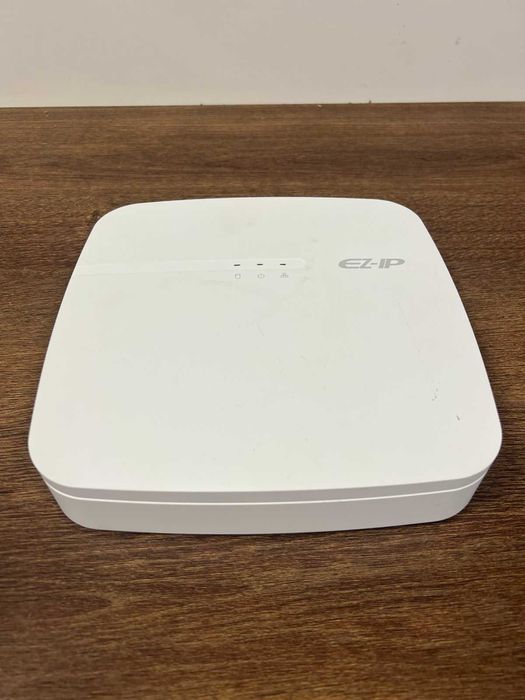 Dahua POE NVR +4 POE camera DAHUA +HDD 1 TB