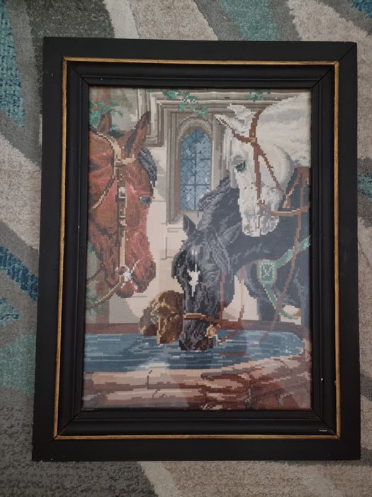 Рамки за картини, гоблени, огледала