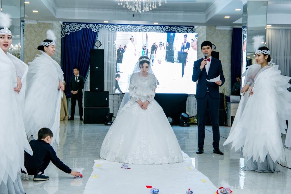 Ведущий. Тамада. Асаба