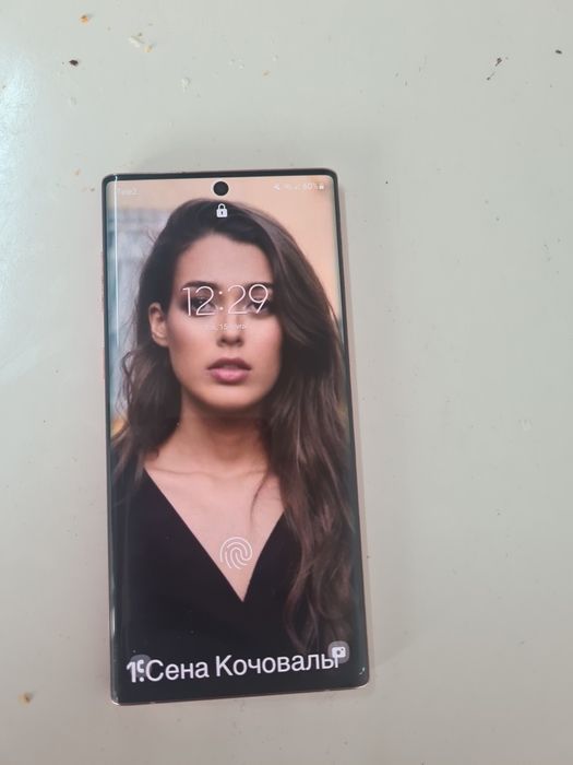 Продам самсунг ноут 10