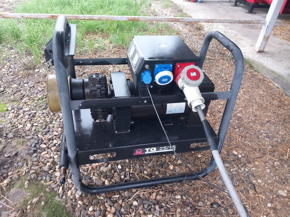 Generator trifazic 25kva PTO