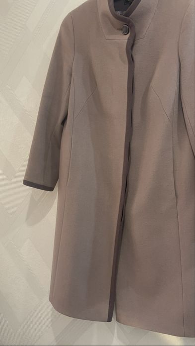 Продам демисезонное пальто