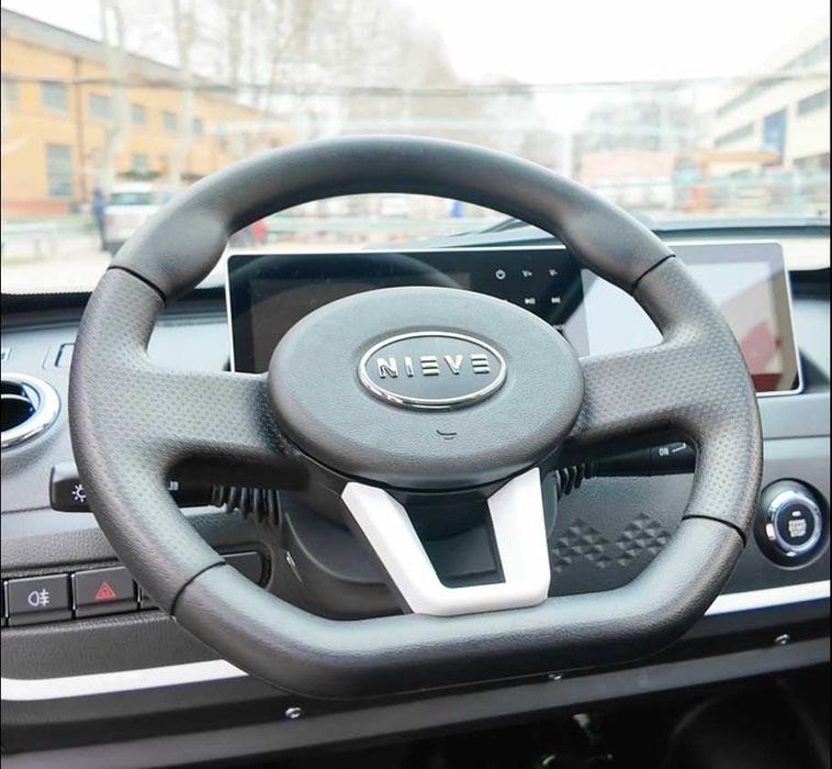 Mașină Electrică Fără Permis NIEVE Q-EN Alba, Baterie LITHIUM 100Ah, 120 Km Autonomie, Motor 3100W, 2 Locuri, Viteză 25 Km/h