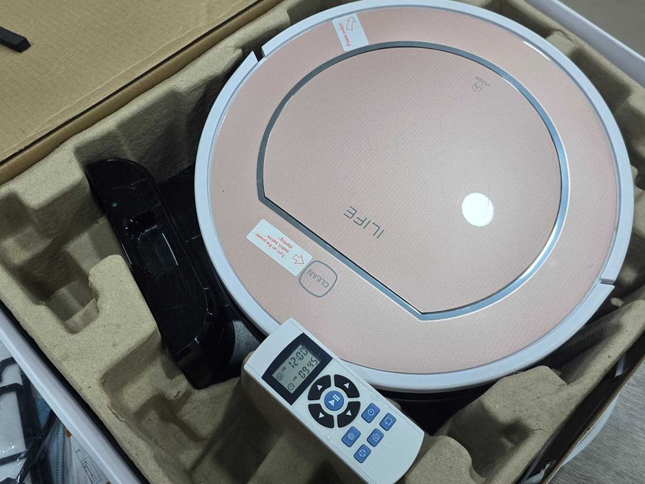 Робот-прахосмукачка ILIFE V7S PLUS