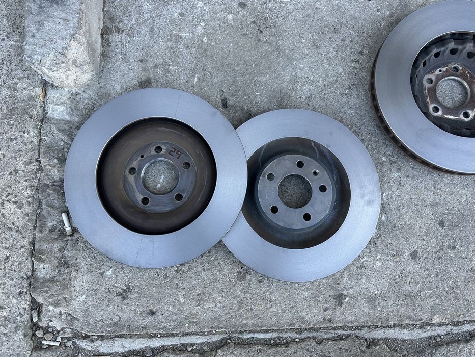 4M0 615 301 AS Дискове за Ауди Q8