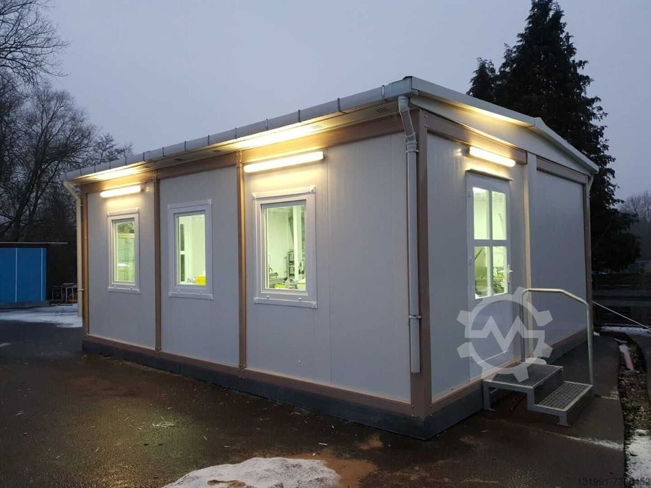 Casa Modulara, Garaje Auto, Containere din panou sandwich termoizolant