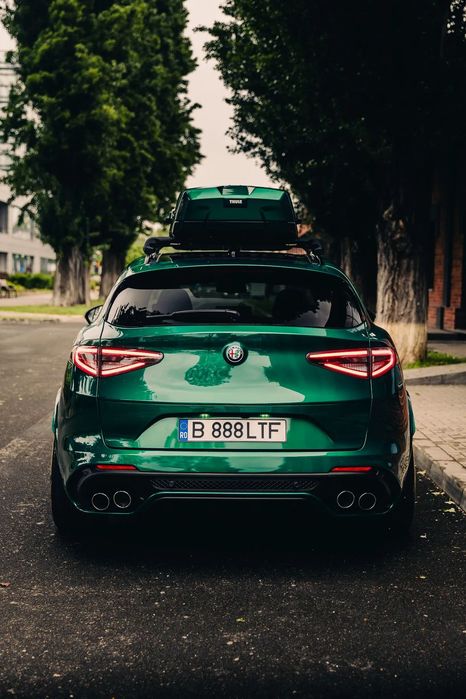 Alfa Romeo Stelvio 2024 benzină, 74.629 € — imagine 3