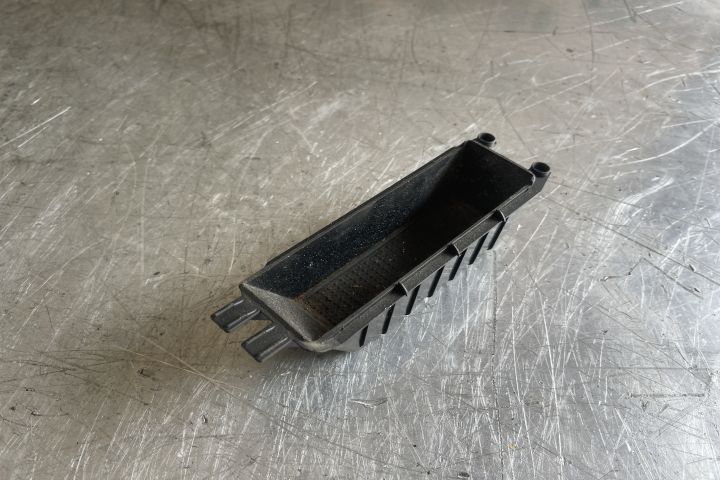 Ornament compartiment 8D0863300 / 8D0 863 300 Audi A4 B5 (facelift)