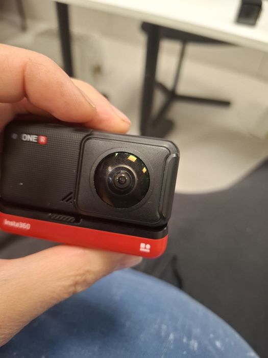 Insta360 OneR  НЕРАБОТЕЩА