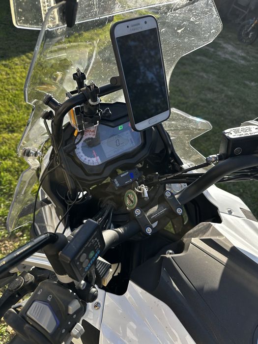 Benelli TRk 502x (se conduce cu A2)