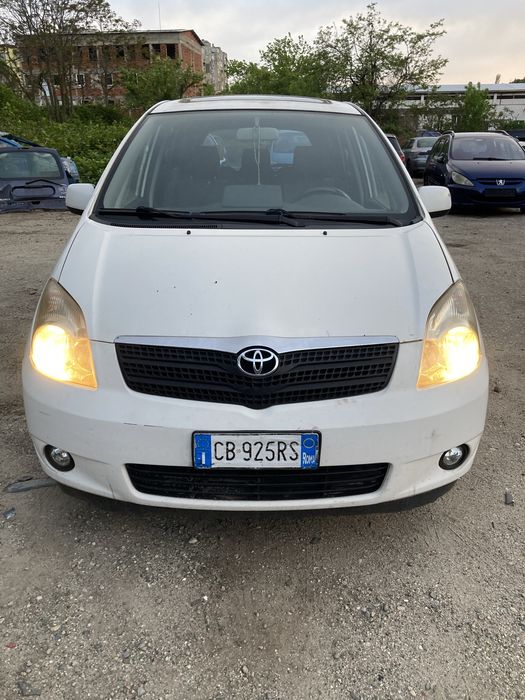 Тойота Корола Версо 1.6 бензин/газ на части.