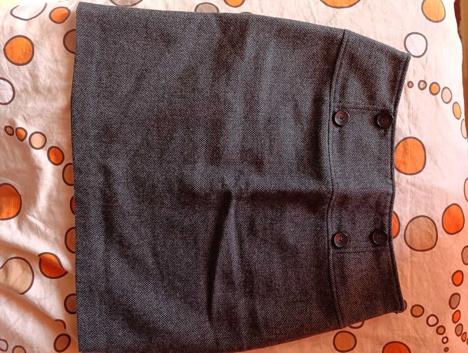 Дамски поли размер 36