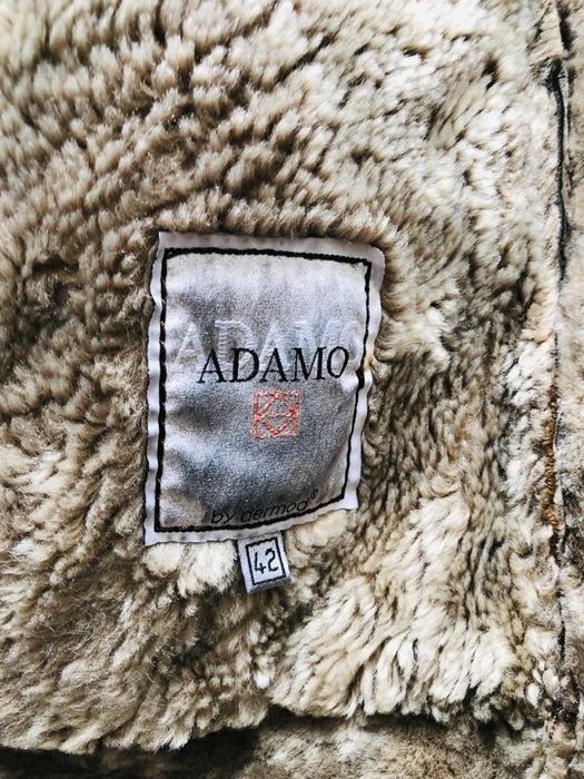 Дублёнка, овчина- очень тёплая, плотная и качественная