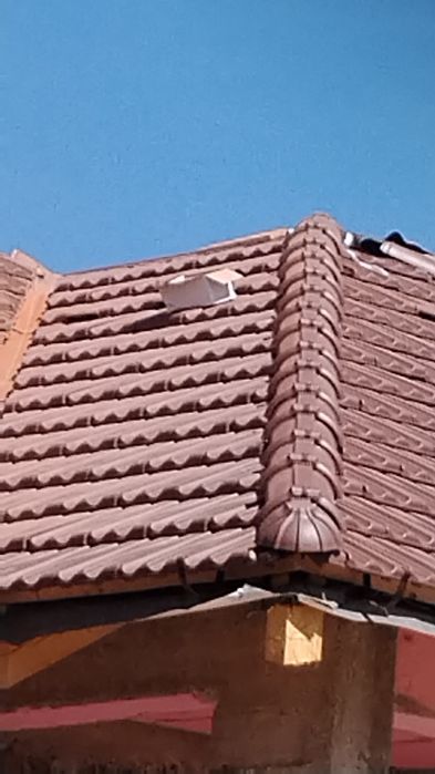 Executăm case familiale