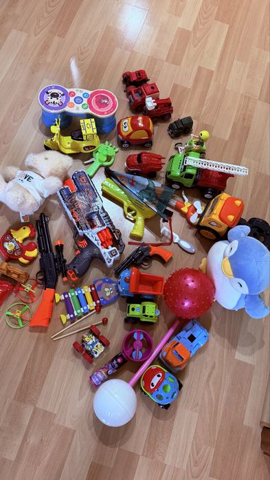 Продам детские игрушки