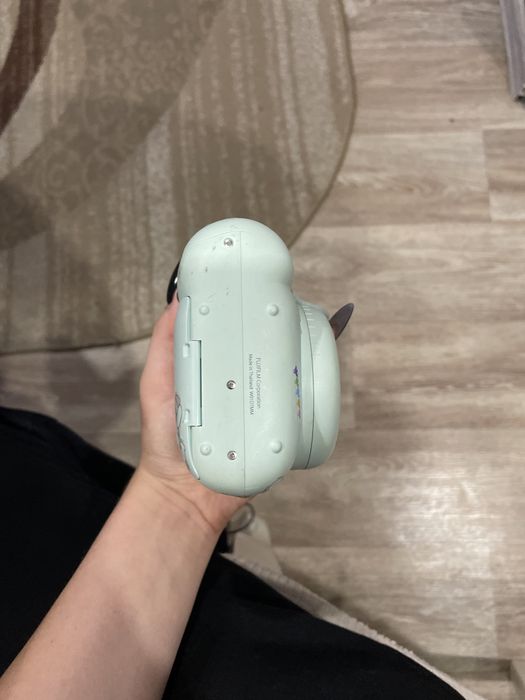 продам instax 12 mini