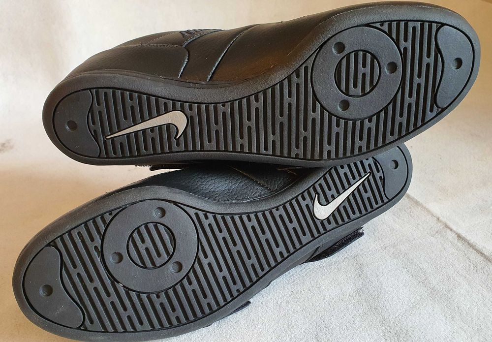 Nike System Ultra marimea 40 european