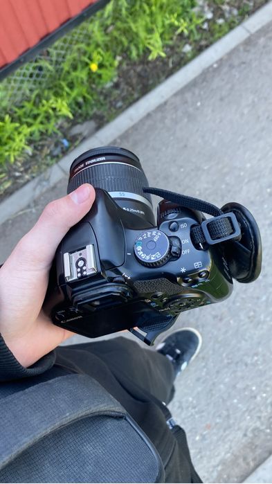 Фотоаппарат Canon 450D
