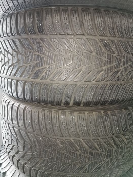 Hankook 285 35 20 2бр